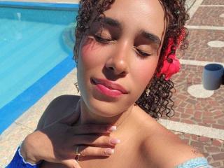 SalmaNaurs - Live porn &amp; sex cam - 28315982