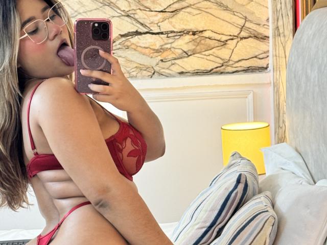 Tamra - Live porn &amp; sex cam - 28317410