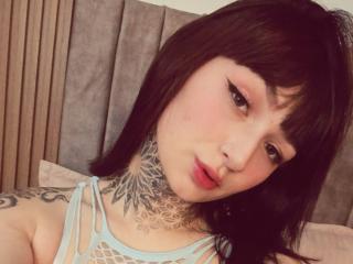 AshleyMoorgan - Live sexe cam - 28323104