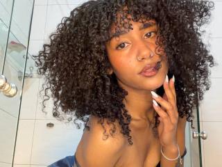 CinthiaWalker - Live Sex Cam - 28323701