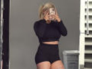 AtheneaRossi - Live sex cam - 28324412