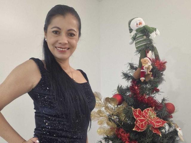 MelissaBaud - Sexe cam en vivo - 28327478