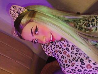 HolisticAmbrita - Live porn &amp; sex cam - 28328354