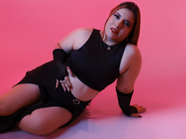 VedaJhonson - Live porn &amp; sex cam - 28328813