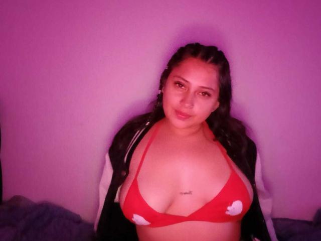 HannaSkyler - Live Sex Cam - 28329614