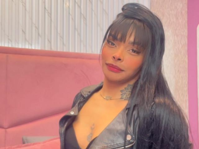 EmmaEbony - Live porn &amp; sex cam - 28329983