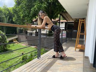 AdharaCooperr - Live porn &amp; sex cam - 28330898