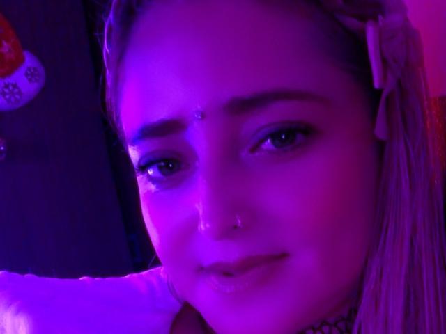 AlessadraJones - Sexe cam en vivo - 28331201