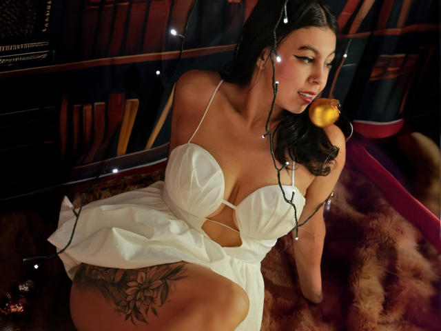 NenaBlack - Live Sex Cam - 28331336