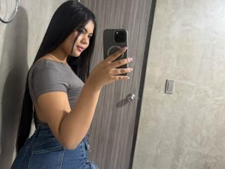 AbbyColinss - Sexe cam en vivo - 28332179