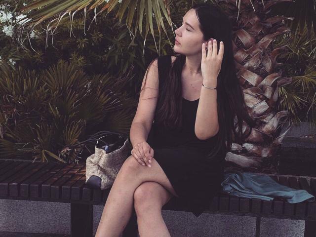 LucyBi - Live porn &amp; sex cam - 28332671