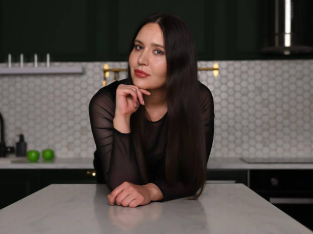 LucyBi - сексуальная веб-камера в реальном времени - 28332767