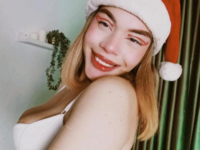 EmmaRiveraa - Live porno og sexkamera - 28333850