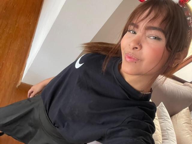 ChloeVixen - Live sex cam - 28334744