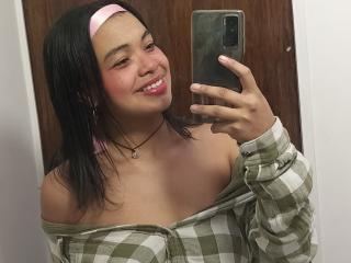 SoleneFontaine - Live porn &amp; sex cam - 28335278