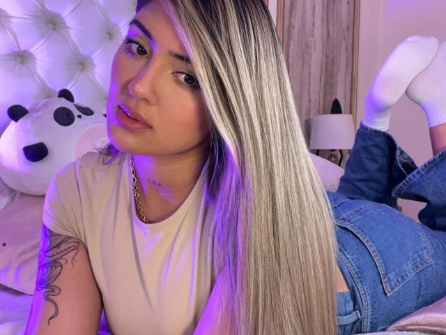 MaeCollins - Camera khiêu dâm &amp; quyến rũ trực tiếp - 28336028