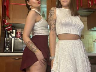 HotCaramelsTrio - Live porn &amp; sex cam - 28339439