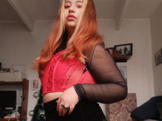 BelleVivienne69 - Live sex cam - 28342088