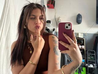 EmiliaJade - Live porn &amp; sex cam - 28343366