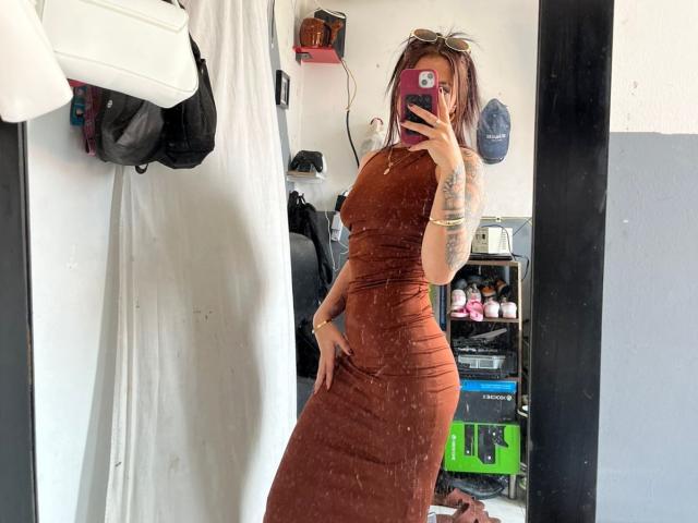 EmiliaJade - Live porn &amp; sex cam - 28343372