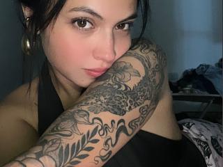 EmiliaJade - Live porn &amp; sex cam - 28343411