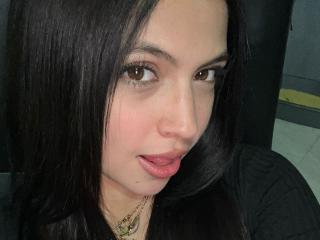 EmiliaJade - Live porn &amp; sex cam - 28343468