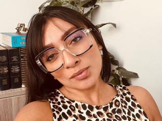 AmelineRousseau - Live porn &amp; sex cam - 28348058