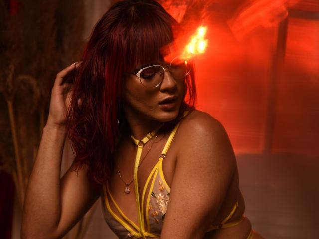 MissGissellee - Live porn &amp; sex cam - 28348568