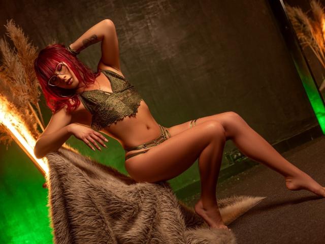 MissGissellee - Live porn &amp; sex cam - 28348583