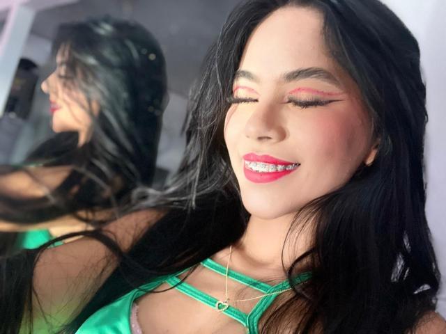 EstrellaXHot - Porno na żywo i seks kamera - 28353380