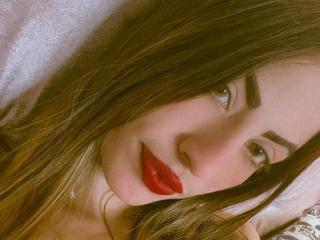 Sharktitiare - Live porn &amp; sex cam - 28353719