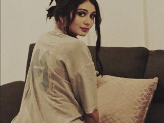 Ver la ficha detallada de selenelee