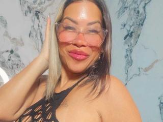 AlixLow - Live porn &amp; sex cam - 28355561