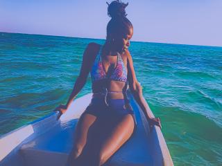 KharlaQueen - Live porn &amp; sex cam - 28358057