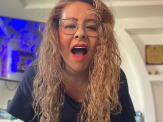 MiaAmoretti - Sexe cam en vivo - 28358567