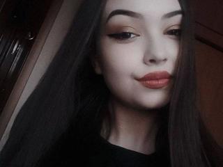 Ver la ficha detallada de JullyMood-hot