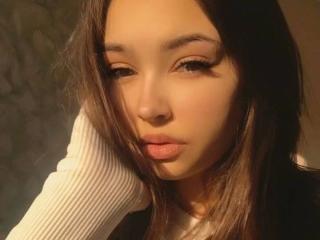 Ver la ficha detallada de JullyMood-hot