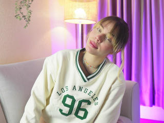 Ver la ficha detallada de EmmaRiveraa