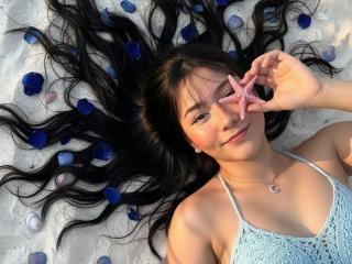 Ver la ficha detallada de DeisyWest