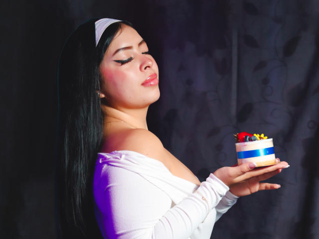 KateWelsin - Élő pornó és szexkamera - 28360553