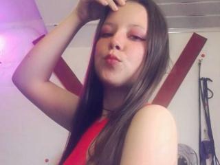 GraceRedMiller - Live porn &amp; sex cam - 28361309