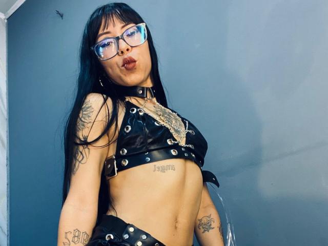 MiaDeLune - Live Sex Cam - 28364234