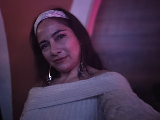 AlessiaRed - Live porn &amp; sex cam - 28364339