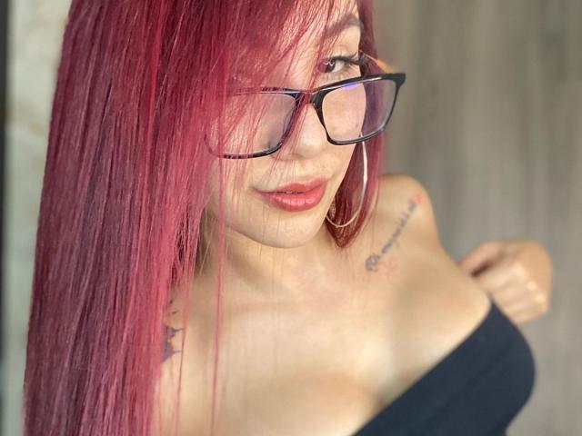 ValeryHarllow - Live Sex Cam - 28364363