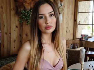 Ver la ficha detallada de ElzaKomx