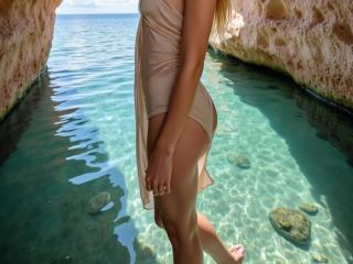 Ver la ficha detallada de ElzaKomx