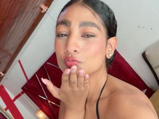 NatalyBlonderの詳細情報を見る