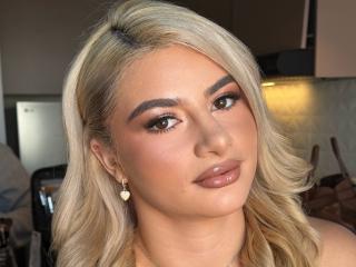 AtheneaRossiの詳細情報を見る