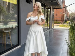 AtheneaRossi - Live Sex Cam - 28367690