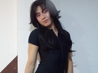 EllieCherryの詳細情報を見る